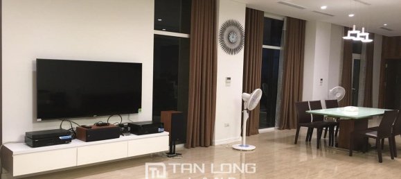 Villa de 3 dormitorios en Long Bien, Vietnam No. 2087 7