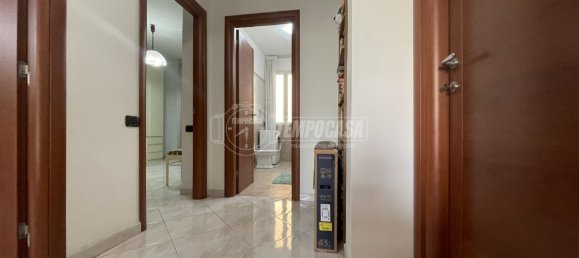 2 bedrooms Apartment in Casoria, Italy No. 1904 9