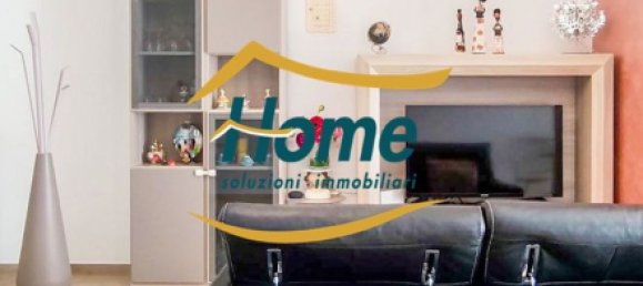 4-salle Appartement à Gioia del Colle, Italy No. 37453 4