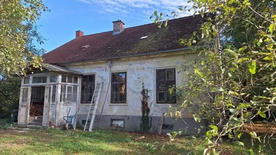 4 rooms House in Neunkirchen, Austria No. 214713