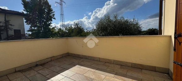 3 Schlafzimmer Villa in Due Carrare, Italy, Nr. 341646 13