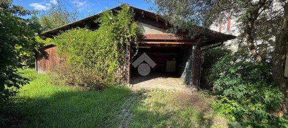 3 Schlafzimmer Villa in Due Carrare, Italy, Nr. 341646 20