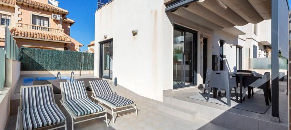 5 bedrooms Villa in Torrevieja, Spain No. 176110 3