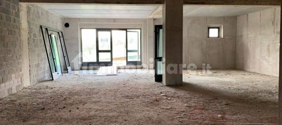 1غرفة عقار تجاري في Perugia, Italy رقم 76979 5