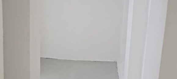  عقار تجاري في Savona, Italy 15متر مربع رقم 326355 7