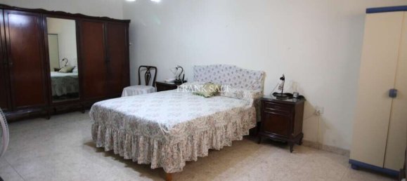 4 Schlafzimmer Maisonette-Wohnung in Swieqi, Malta, Nr. 9332 6