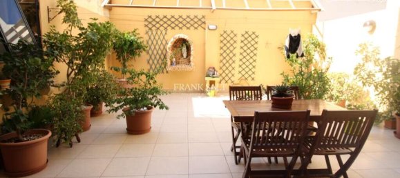 4 Schlafzimmer Maisonette-Wohnung in Swieqi, Malta, Nr. 9332 10