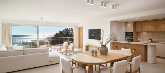 3 bedrooms Apartment in Cannes, France No. 1790 2