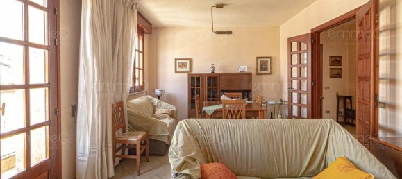 13-Zimmer Haus in Castelbuono, Italy, Nr. 108475 3