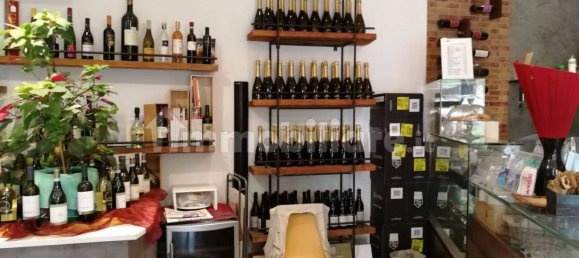  عقار تجاري في Milan, Italy 70متر مربع رقم 259886 16