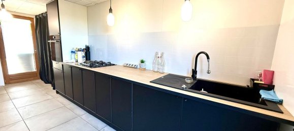 Moradia em banda T3 em Vanlay, France N.º 221492 4