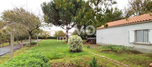 997m² Land in Saint-Colomban, France No. 152384 2