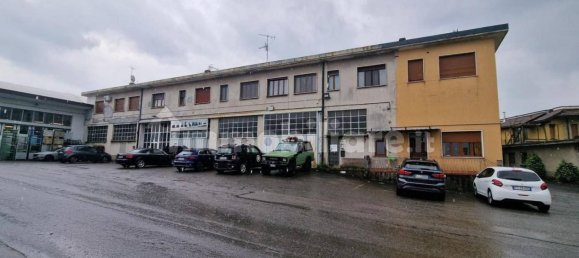 Lagerhaus in Varese, Italy 395m², Nr. 312509 9