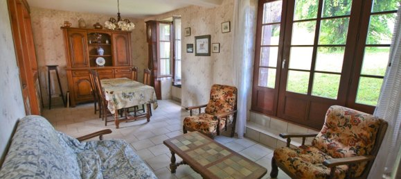 Casa de 1 dormitorio en Sens-Beaujeu, France No. 89114 4