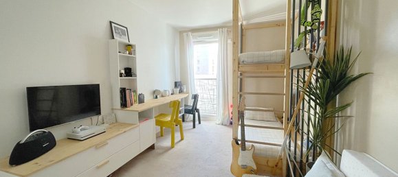 3 bedrooms Apartment in Seine-Saint-Denis, France No. 183795 10