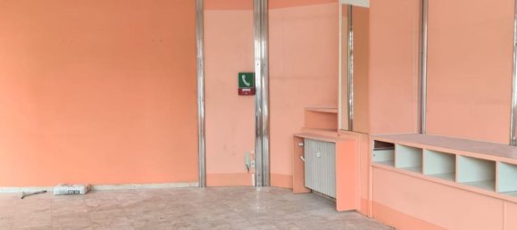 Propriété commerciale à Alessandria, Italy 100m² No. 110317 5