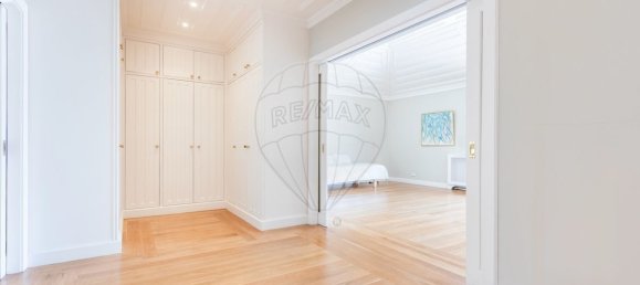 6 bedrooms Villa in Cascais, Portugal No. 182221 25