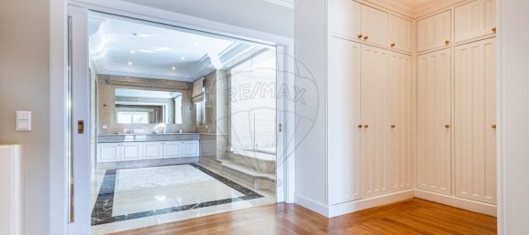 6 bedrooms Villa in Cascais, Portugal No. 182221 29