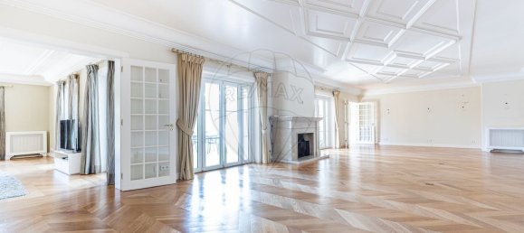 6 bedrooms Villa in Cascais, Portugal No. 182221 17