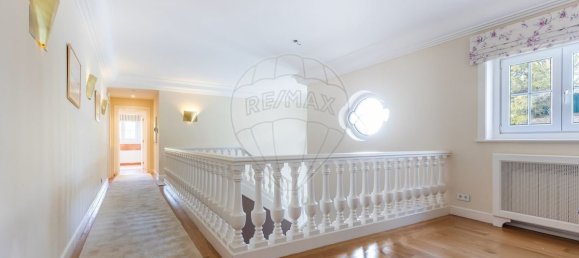 6 bedrooms Villa in Cascais, Portugal No. 182221 21