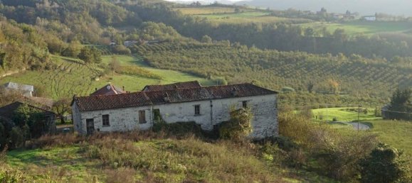 Casa de 10 habitaciónes en San Giorgio Scarampi, Italy No. 41348 13