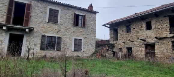 Casa de 10 habitaciónes en San Giorgio Scarampi, Italy No. 41348 4