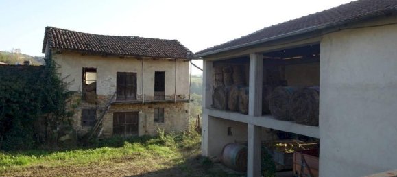 Casa de 10 habitaciónes en San Giorgio Scarampi, Italy No. 41348 31