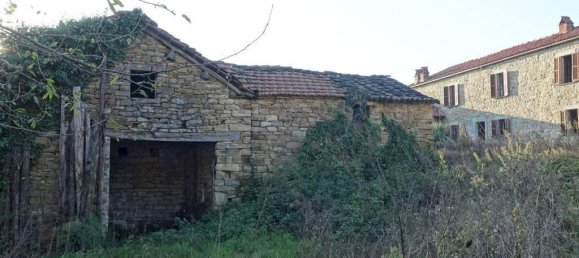 Casa de 10 habitaciónes en San Giorgio Scarampi, Italy No. 41348 21