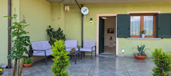 3 Schlafzimmer Wohnung in Castelnuovo di Garfagnana, Italy, Nr. 309811 5