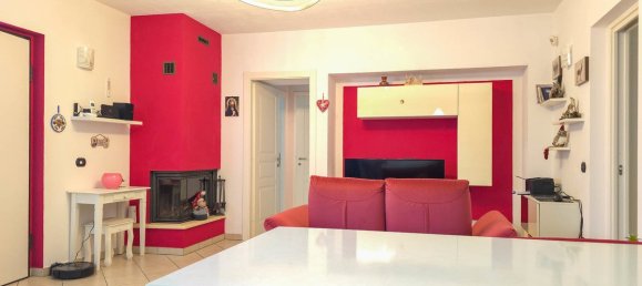3 Schlafzimmer Wohnung in Castelnuovo di Garfagnana, Italy, Nr. 309811 9