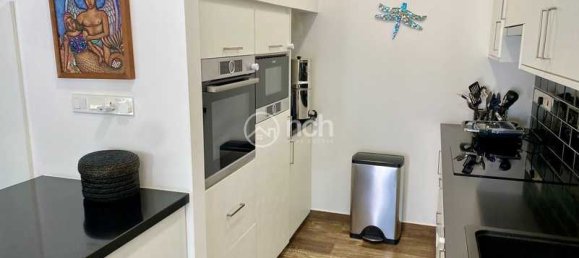 4 bedrooms Commercial property in Mesa Geitonia, Cyprus No. 67276 15