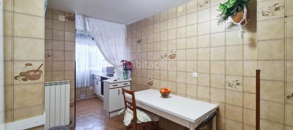 3 bedrooms Apartment in Chartered Community of Navarre, Spain No. 129441 6