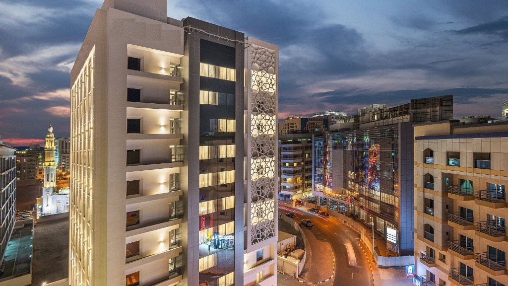 Edifício em Dubai, UAE 7432 m² N.º 8919