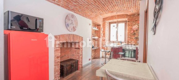 1 bedroom Apartment in Turin, Italy No. 278980 4