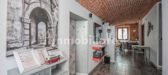 1 bedroom Apartment in Turin, Italy No. 278980 10