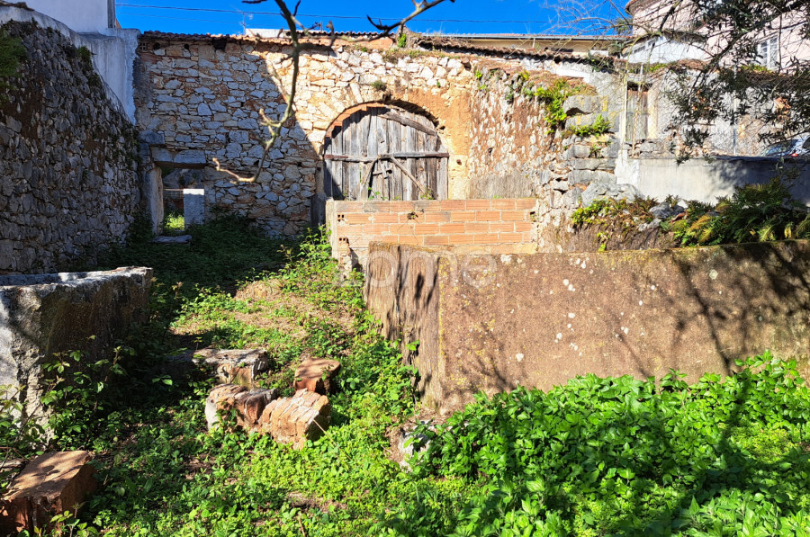  Land in Mira de Aire, Portugal No. 85192