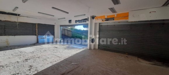 1 room Commercial property in Rome, Italy No. 203030 4