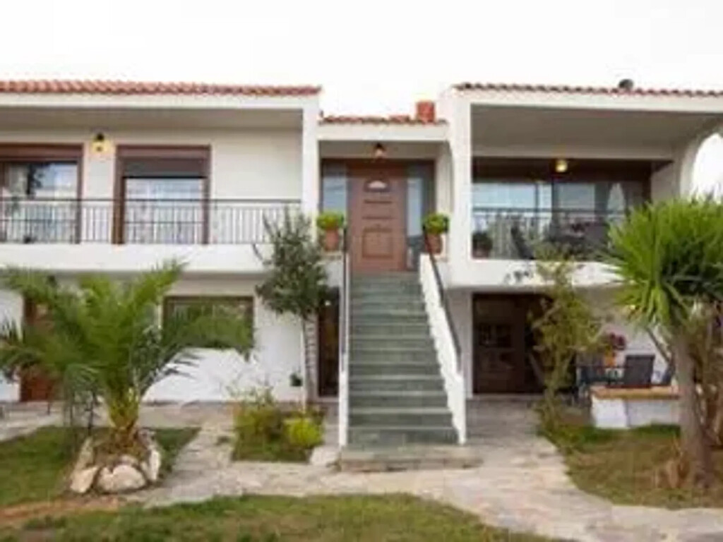 4 bedrooms Apartment in Rafina, Greece No. 96820