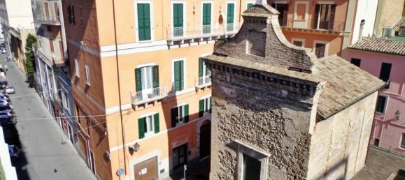 5-Zimmer Wohnung in Chieti, Italy, Nr. 71430 10