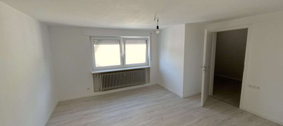 3-salle Appartement à Zollernalbkreis, Germany No. 110666 9