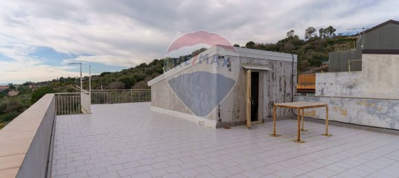 3 rooms Apartment in Aci Castello, Italy No. 66469 43