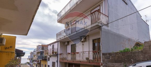 3 rooms Apartment in Aci Castello, Italy No. 66469 48