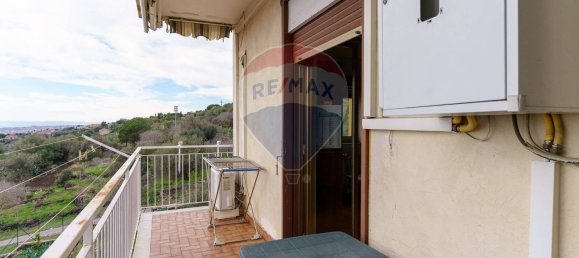 3 rooms Apartment in Aci Castello, Italy No. 66469 30