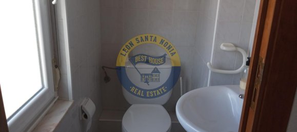 3 bedrooms House in Garrafe de Torio, Spain No. 109618 10