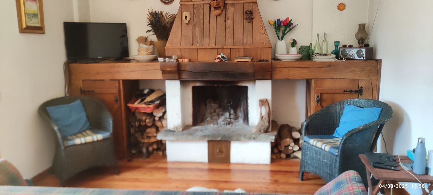 3 rooms Apartment in Piazzatorre, Italy No. 284898