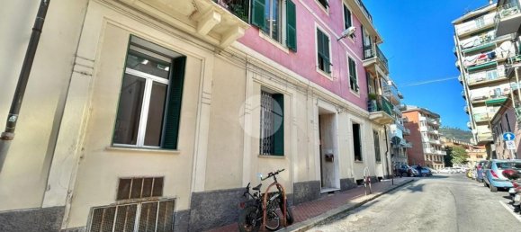 4 rooms Apartment in Savona, Italy No. 127132 14