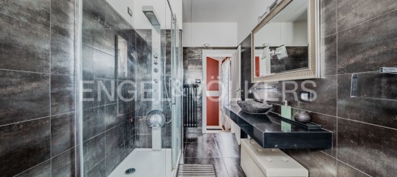 5 bedrooms Villa in Treviso, Italy No. 129201 15