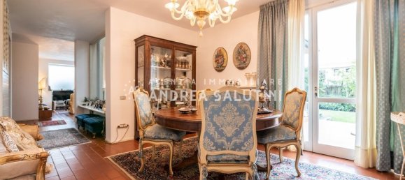 3 bedrooms Villa in Ponsacco, Italy No. 80909 6