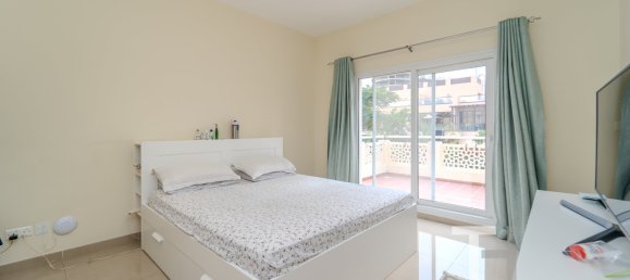 5 bedrooms Villa in Meadows, UAE No. 28471 8