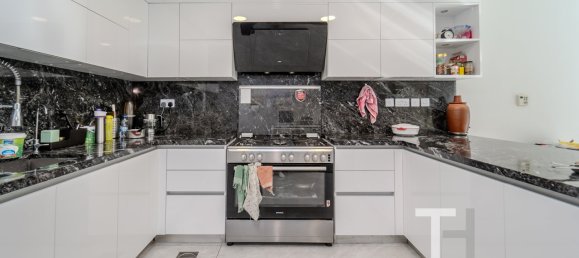 5 bedrooms Villa in Meadows, UAE No. 28471 7